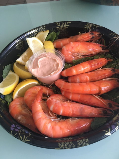 Reef Seafood And Sushi - Dentist Search 4