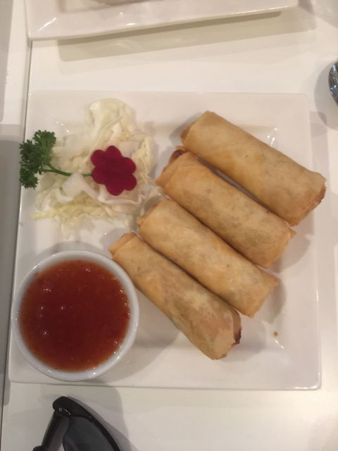 Thong Bai Thai - Dentist Find 5