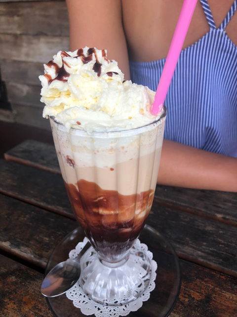 Two Pines Cafe - Dentists Australia 6