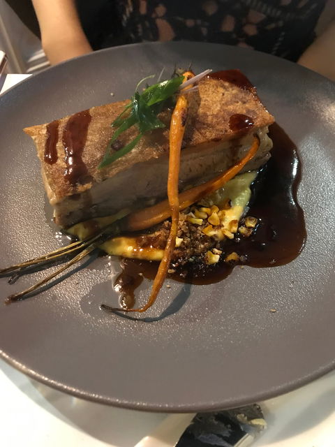 C'est Bon Restaurant Francais - Dentist Find 2