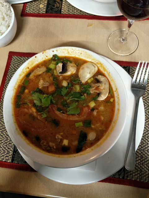 Poemphun Thai Takeaway - Dentist Find 6