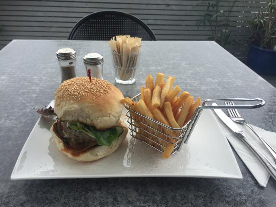 Rivers Cafe