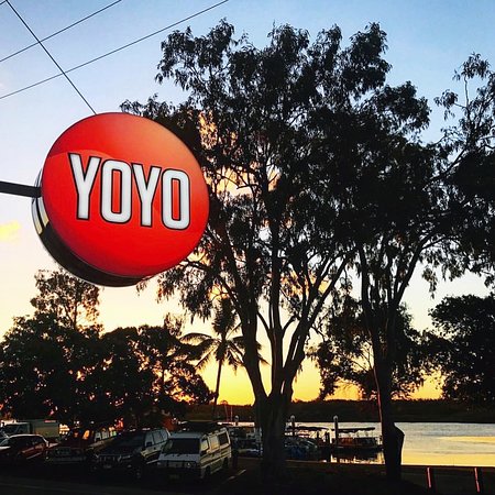 YoYo Bar  Restaurant