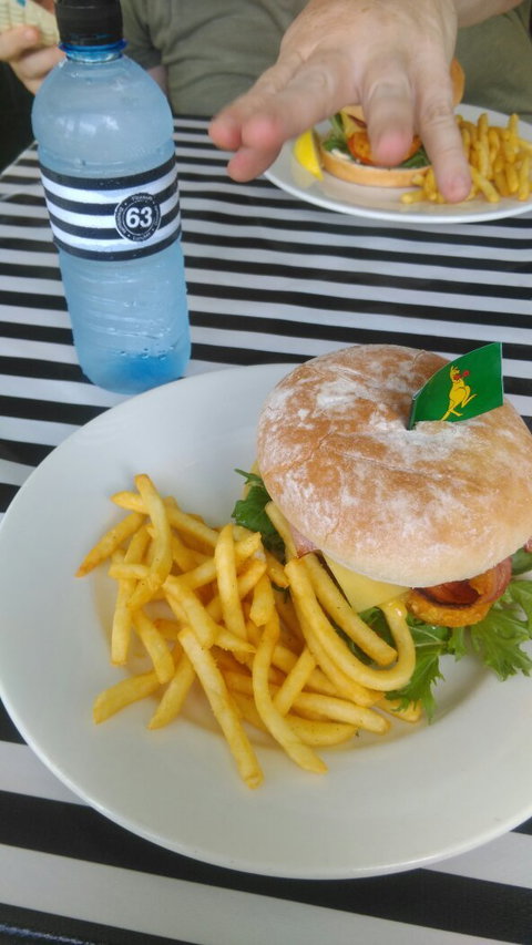 Cafe 63 - Dentist Search 4