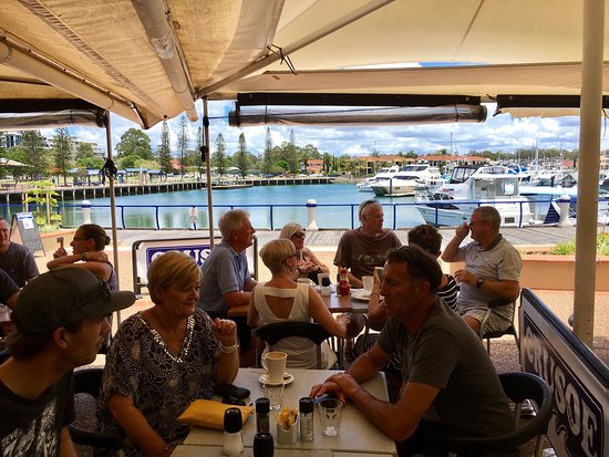 Crusoe Cafe