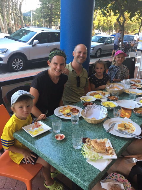 Fusion Seafood And Curry House - Dentist Find 2