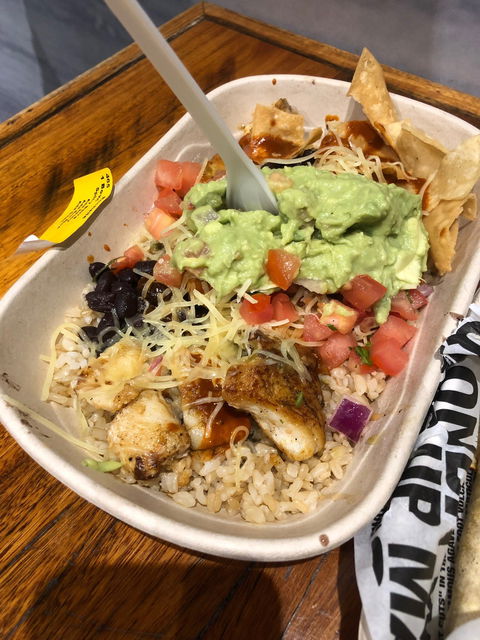 Guzman Y Gomez - Dentist Find 4