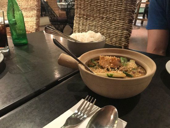 Kalesa Restaurant  Bar