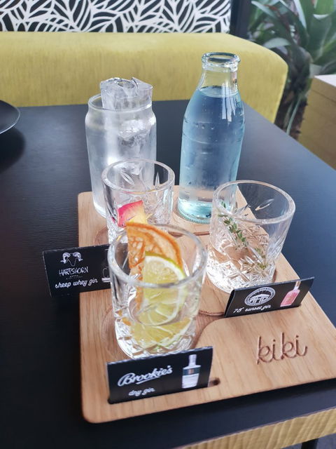 Kiki Bar & Eatery - Dentist Find 2