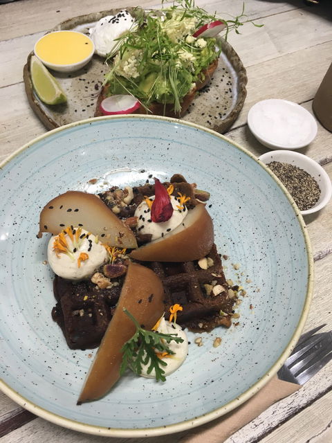 Little Boat Espresso - Dentist Search 4