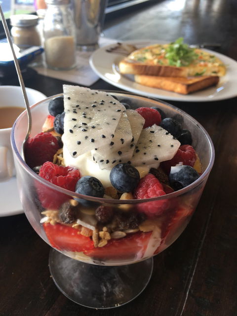 Me & You Cafe & Takeaway - Dentist Find 1