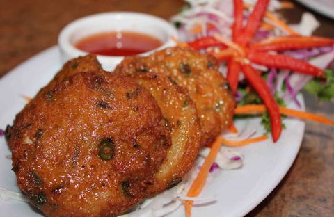 Nok's Thai - Dentist Find 0