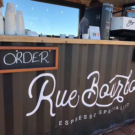 Rue Bourbon - Dentists Australia 0