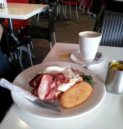 Cafe 21