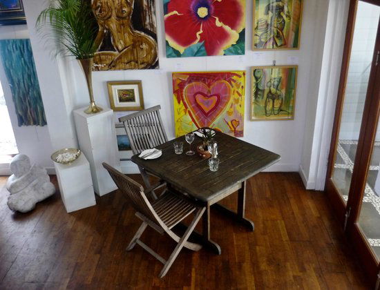 Barefoot art food wine