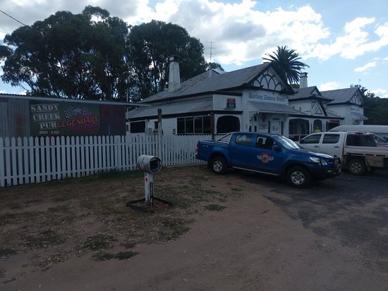 Darling Downs Hotel