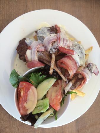 Overlander Hotel