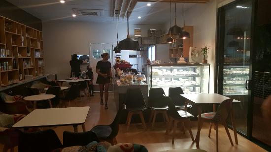 Cafe Discovery at Agnes
