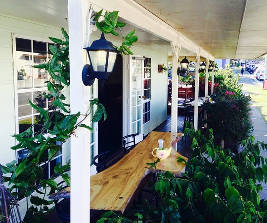 Canungra Hub Cafe  Deli