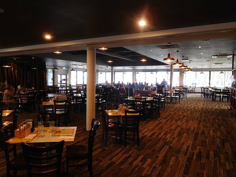 Charlie's - Dentist Find 0