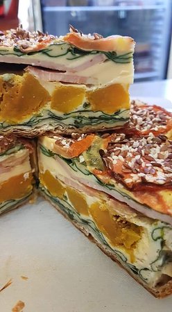 Hummingbirds Natural Pantry Cafe