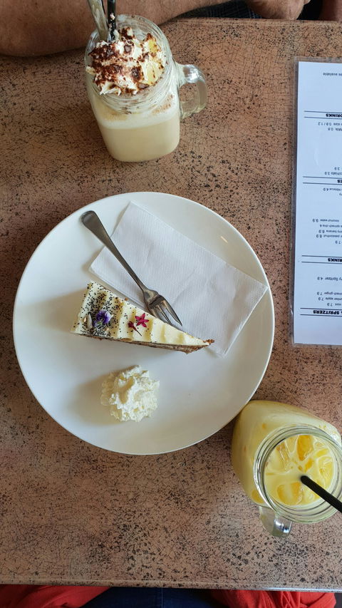 Spice Of Life Cafe & Deli - Dentist Find 1
