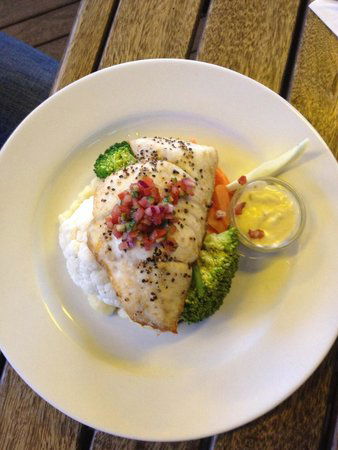 Albion Hotel Restaurant - Dentist Find 0