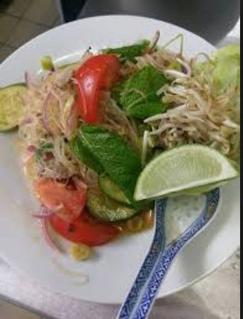 Bunmee's Thai Kitchen - Dentist Find 0