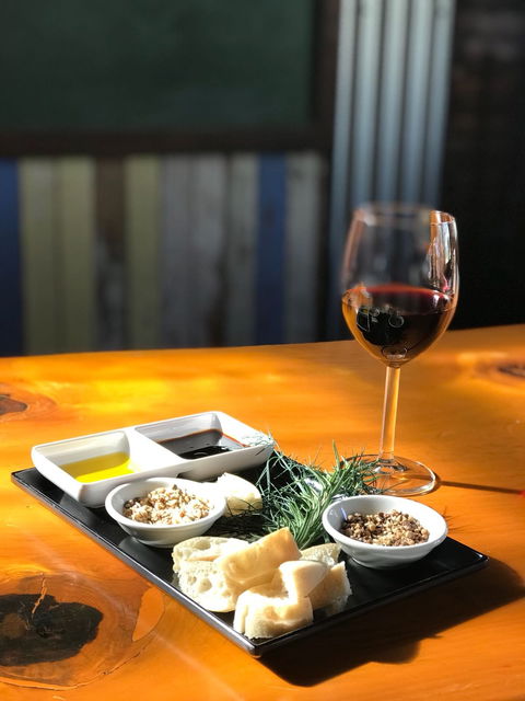 Bunnyconnellen Olive Grove & Vineyard - Dentist Find 1