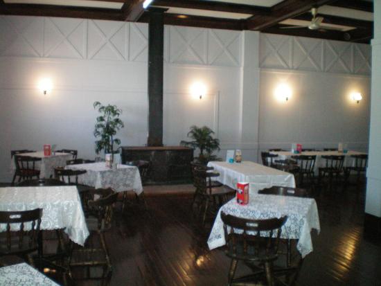 Hotel Charleville