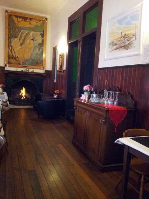 Ravenshoe Hotel - Dentist Find 3