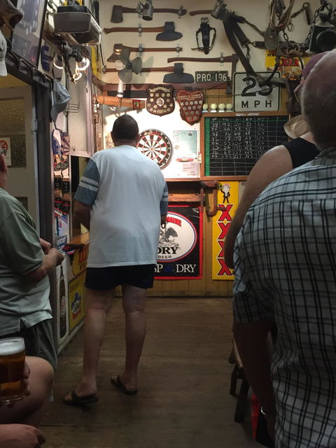 Rudd's Pub - Dentist Find 1
