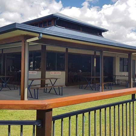 Tully Heads Tavern