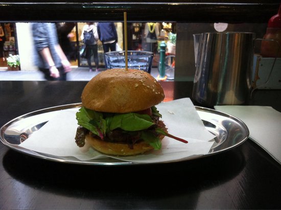 Metro Burger