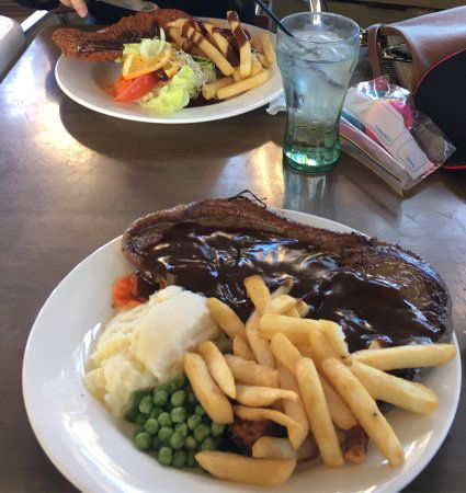 Rathy Pub - Dentists Australia 0