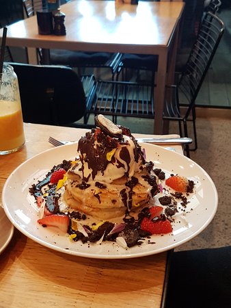 Shanklin Cafe - Dentist Search 0
