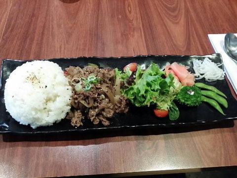 J & F's Cafe - Dentist Search 0