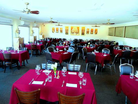 Le Thai Chef Restaurant - Dentist Search 0