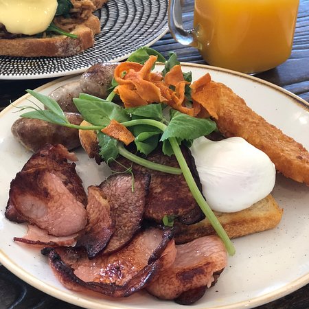 Benny & Me - Dentists Australia 0