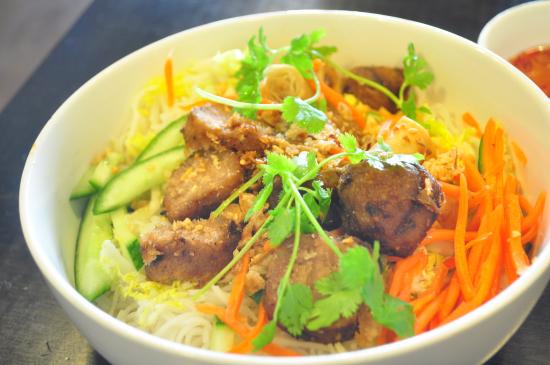 Tan Truc Giang Restaurant