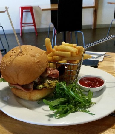 Stirr It Up Cafe - Dentist Find 0