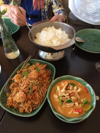 Thai Yarmyen - Dentist Find 0