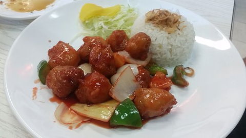 Din Fung Dumpling Restaurant - Dentist Find 0