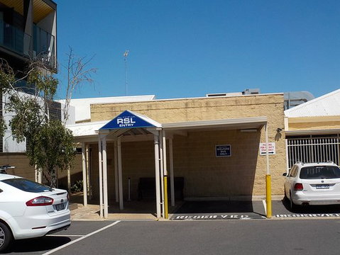 Altona Rsl - Dentist Search 0
