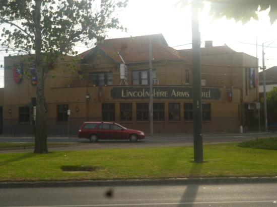 The Lincolnshire Arms Hotel