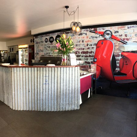Roma Pizza  Pasta Restaurant