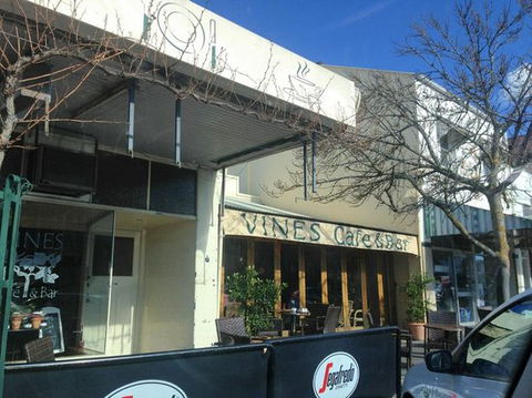 Vines Cafe & Bar - Dentists Australia 0
