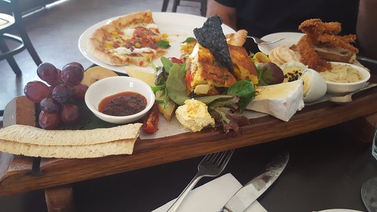 Flynn's Bistro