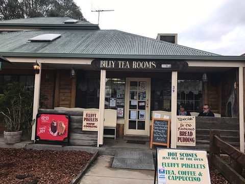 Glenrowan Dad And Dave's Billy Tea Rooms And Accommodation - Dentist Search 0
