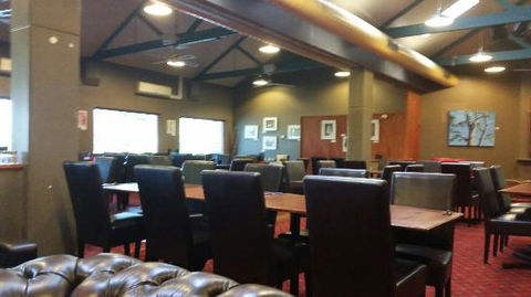 The Grand Ridge Brewery Restaurant And Bar - Dentist Find 0